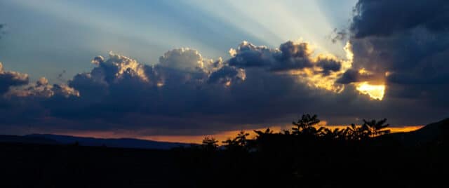 sunset-sky-rays-over-rwanda